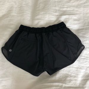 Lululemon hotty hot shorts